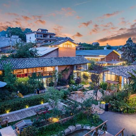 Yan Qi Si He Homestay كونمينغ المظهر الخارجي الصورة